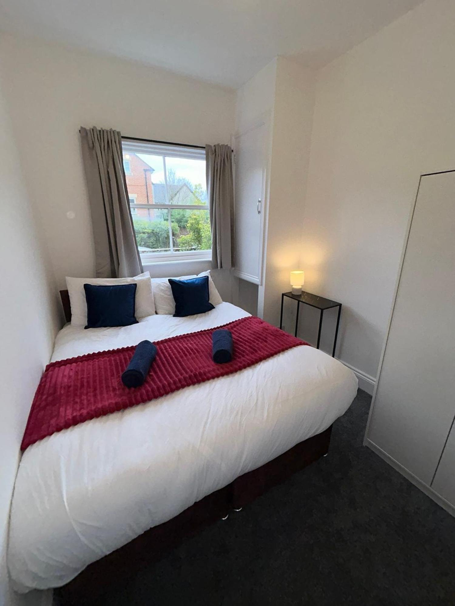 Brand New Modern Apartments Steps From Gloucester Quays Exteriér fotografie